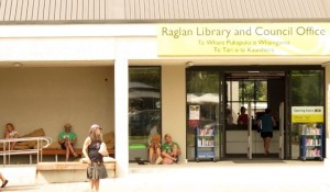 Using laptop with WiFi outside the Raglan Library when it is closed on Sundays