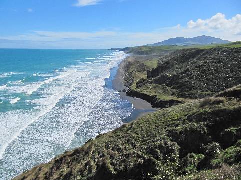 Ruapuke Beach