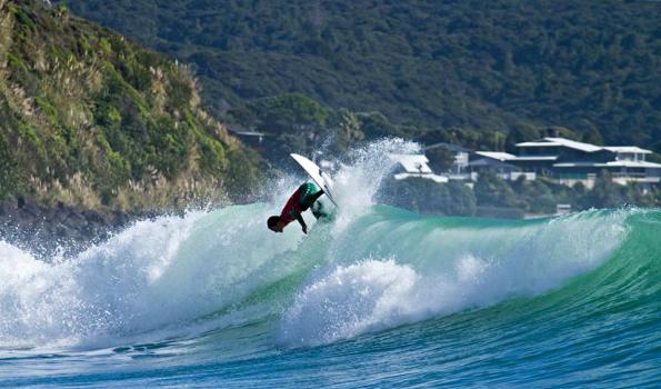 Billy Stairmand. Image courtesy of Cory / NZ Surfing Magazine — at Manu Bay, Raglan.