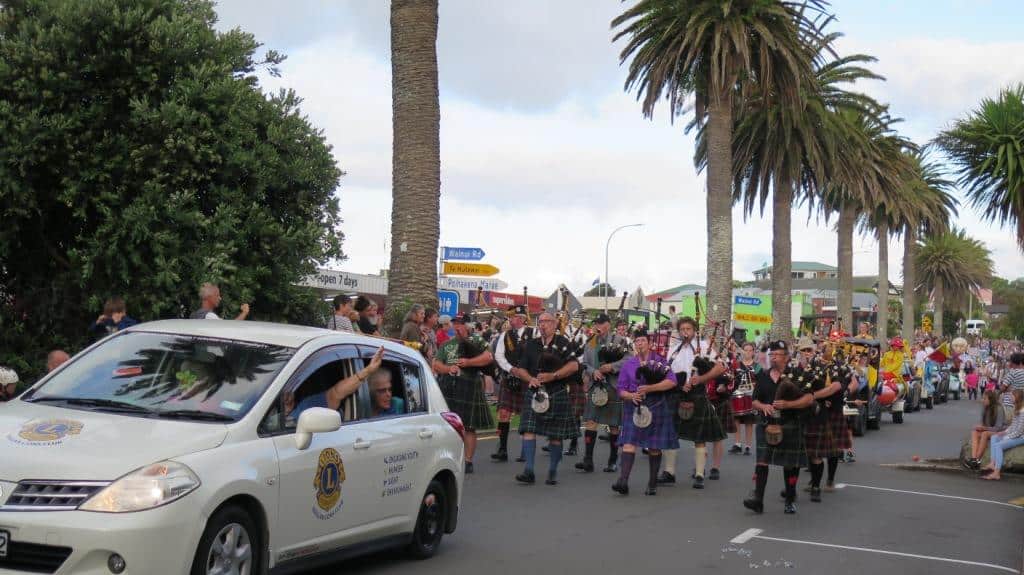 Raglan Lions and the Raglan Caledonian Band lead the parade