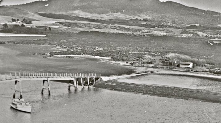 First Raglan footbridge built in 1925